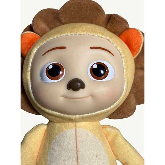 CoComelon JJ Lion Little Plush Doll 9” Brand New With Tags Plastic Face - Picture 3 of 11